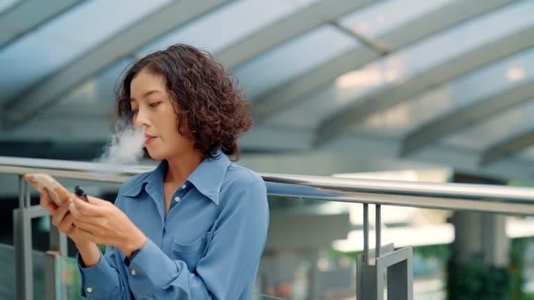 Joyetech E Sigara ile Vape Obchod’ta En İyi Vape Deneyimini Keşfedin Joyetech E Sigara Ürünleri ve Vape Obchod’un Avantajları