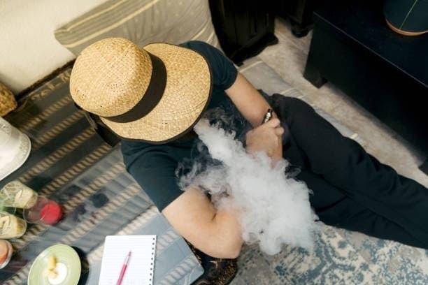 Yenilikçi Tatlar ve Güvenlik İpuçlarıyla Disposable Vapes ve halo likit orjinal Seçme Kılavuzu