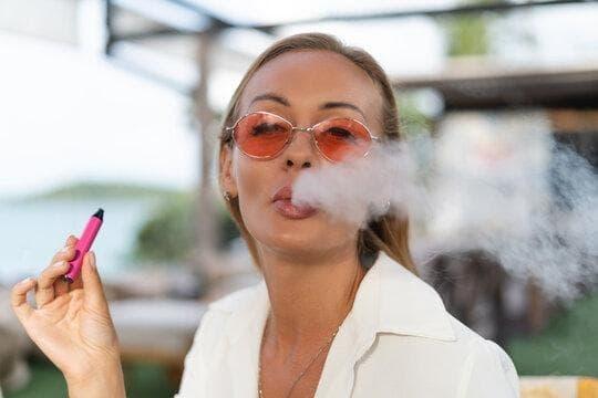 E-cigarettes ile Şirinevler Elektronik Sigara Mağazalarında En İyi E-cigarettes Seçenekleri