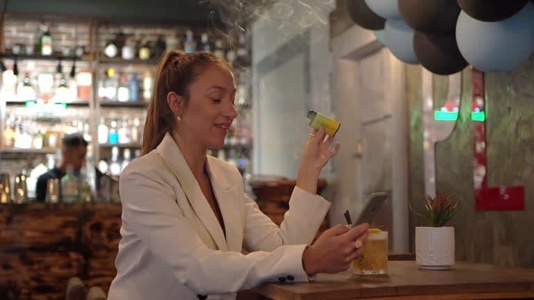 Aspire Zelos Kit ile En İyi Jednorazowy E-Papierosy Deneyimi ve Aspire Zelos Kit Özellikleri